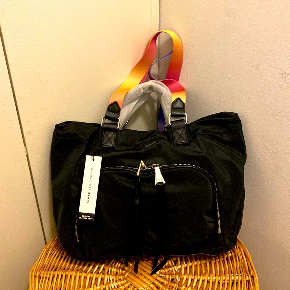 Aimee Kestenberg
New Nylon Tote - Lighten Up
Black w/Ombré